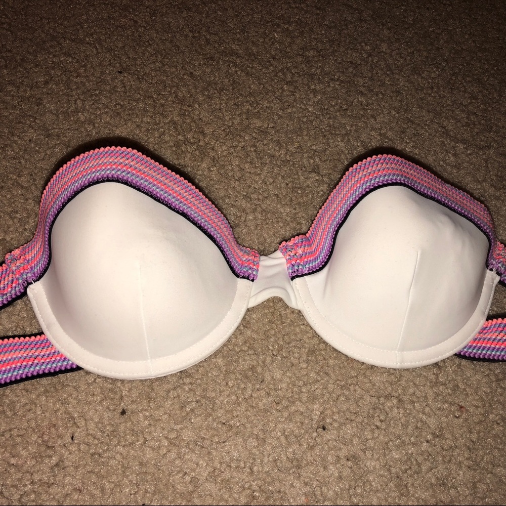 Bikini top